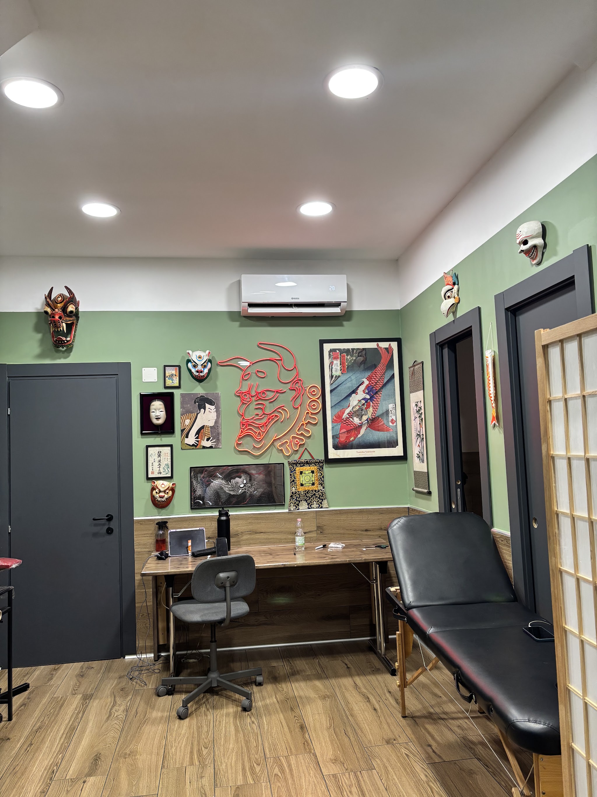 Postazione all'interno di Gold Blood Tattoo Trastevere